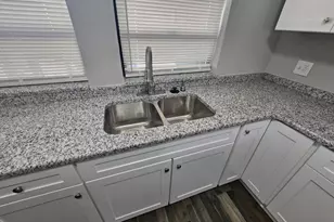 9131 Lingrove Rd, Weeki Wachee, FL 34613 - Photo 16