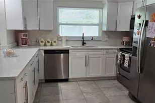 9116 Gray Fox Ln, Port Richey, FL 34668 - Photo 10