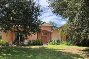 3155 Aldoro Ave, Spring Hill, FL 34609 - Photo 4