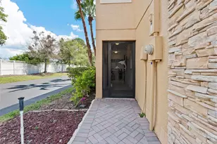 5034 Blue Runner Ct, New Port Richey, FL 34652 - Photo 4