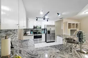 14008 N Bruni Dr, Spring Hill, FL 34609 - Photo 10