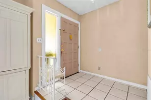 311 Bay St, Tarpon Springs, FL 34689 - Photo 6