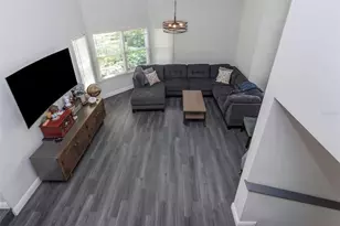 1065 Sable Ct N E, Saint Petersburg, FL 33702 - Photo 10