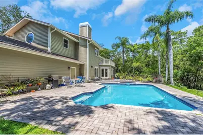 1065 Sable Court NE, Saint Petersburg, FL 33702 - Photo 8