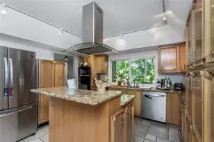 1065 Sable Ct N E, Saint Petersburg, FL 33702 - Photo 50