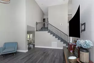 1065 Sable Ct N E, Saint Petersburg, FL 33702 - Photo 38