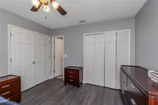 1065 Sable Ct N E, Saint Petersburg, FL 33702 - Photo 34