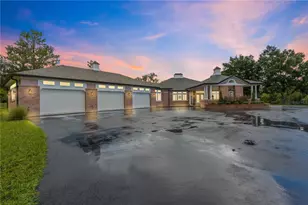 22370 Skyview Cir, Brooksville, FL 34602 - Photo 2