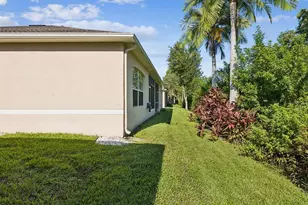 2649 Tottenham Dr, New Port Richey, FL 34655 - Photo 32