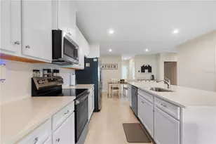 143 Voltaire Dr, Spring Hill, FL 34609 - Photo 8