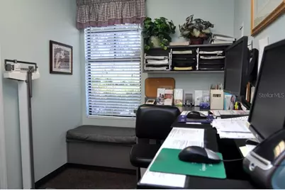 1812 Health Care Drive, New Port Richey, FL 34655 - Photo 14