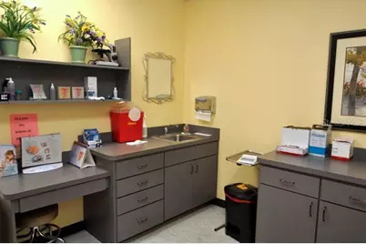 1812 Health Care Drive, New Port Richey, FL 34655 - Photo 12