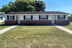 4128 & 4126 Shoreline Dr, New Port Richey, FL 34652 - Photo 1