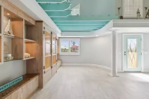 5101 Westshore Dr, New Port Richey, FL 34652 - Photo 22