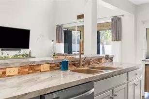 975 Nodding Shade Rd, Brooksville, FL 34604 - Photo 12