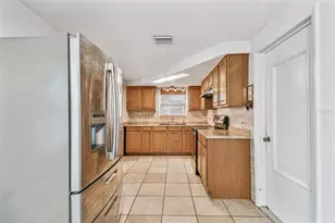 1042 Saxon Ln, Holiday, FL 34691 - Photo 12