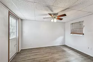 1042 Saxon Ln, Holiday, FL 34691 - Photo 14