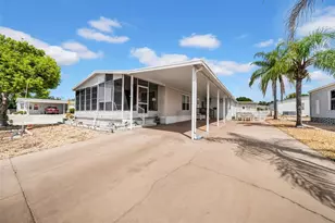 7301 Osage Dr, Hudson, FL 34667 - Photo 2