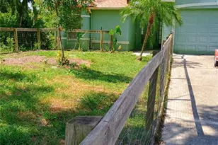 8977 Lake Dr, New Port Richey, FL 34654 - Photo 1