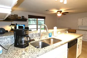 8140 San Felipe Ct, Port Richey, FL 34668 - Photo 16