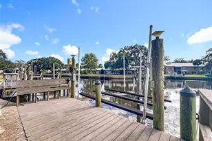 11293 W Bayshore Dr, Crystal River, FL 34429 - Photo 46