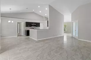 36 Cactus St, Homosassa, FL 34446 - Photo 8