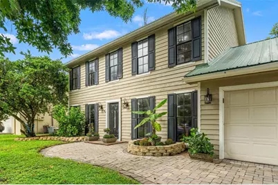 16502 E Course Drive, Tampa, FL 33624 - Photo 4