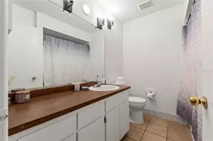 16502 E Course Dr, Tampa, FL 33624 - Photo 66