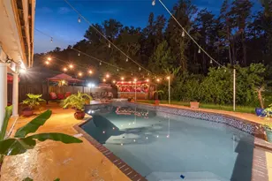 16502 E Course Dr, Tampa, FL 33624 - Photo 82