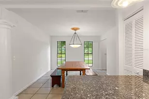 16502 E Course Dr, Tampa, FL 33624 - Photo 12