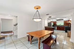 16502 E Course Dr, Tampa, FL 33624 - Photo 14