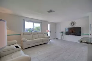 13625 Maria Dr, Hudson, FL 34667 - Photo 12