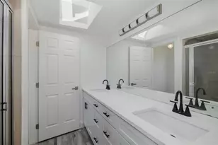 8201 Channel Dr, Port Richey, FL 34668 - Photo 28