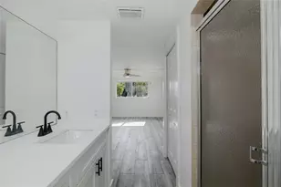 8201 Channel Dr, Port Richey, FL 34668 - Photo 30