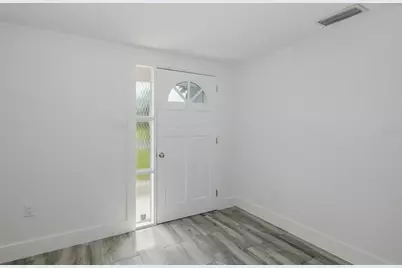 8201 Channel Drive, Port Richey, FL 34668 - Photo 6