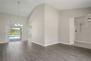 1418 Meadow Lark Rd, Spring Hill, FL 34608 - Photo 10