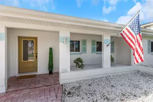 220 Driftwood Dr S, Palm Harbor, FL 34683 - Photo 6