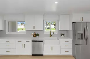 220 Driftwood Dr S, Palm Harbor, FL 34683 - Photo 18