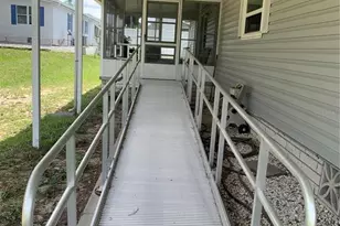 16155 Brookridge Blvd, Brooksville, FL 34613 - Photo 2