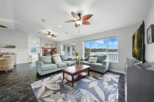 2435 N Watersedge Dr, Crystal River, FL 34429 - Photo 10