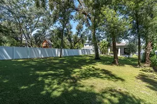 2516 W Curtis St, Tampa, FL 33614 - Photo 36