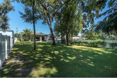 2516 W Curtis Street, Tampa, FL 33614 - Photo 34