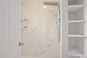 3714 N 57th St, Tampa, FL 33619 - Photo 16