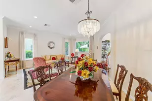 7714 Aralia Way, Seminole, FL 33777 - Photo 6