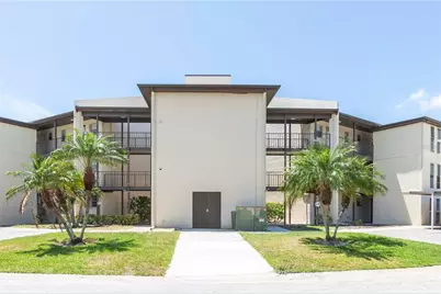 5245 Amulet Drive #108, New Port Richey, FL 34652 - Photo 2