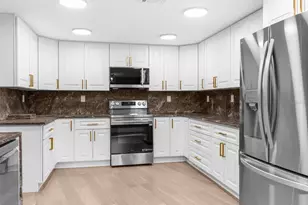 5200 Cyril Dr, Dade City, FL 33523 - Photo 6