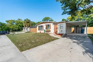 6471 Catalina St, Spring Hill, FL 34606 - Photo 2