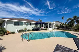 13738 Victor Ave, Hudson, FL 34667 - Photo 54