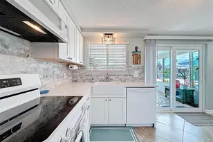 13738 Victor Ave, Hudson, FL 34667 - Photo 8