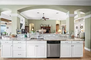 8480 Athens Ct, Weeki Wachee, FL 34613 - Photo 16